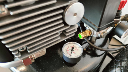 Kompresor bezolejowy DYNAMIC 24L moc 2HP