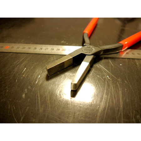 WUKO Szczypce Wąskie Płaskie, 13mm