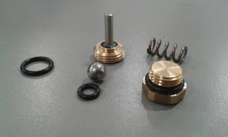 ZESTAW NAPRAWCZY UCHWYTU RĘKOJEŚCI PALNIKA GRUN - VOL 1 -  wewnętrzny