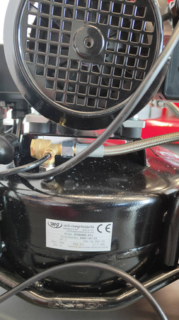 Kompresor bezolejowy DYNAMIC 24L moc 2HP